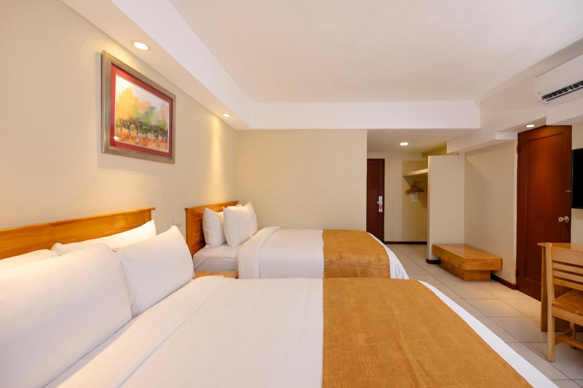 Western 3* Jacó